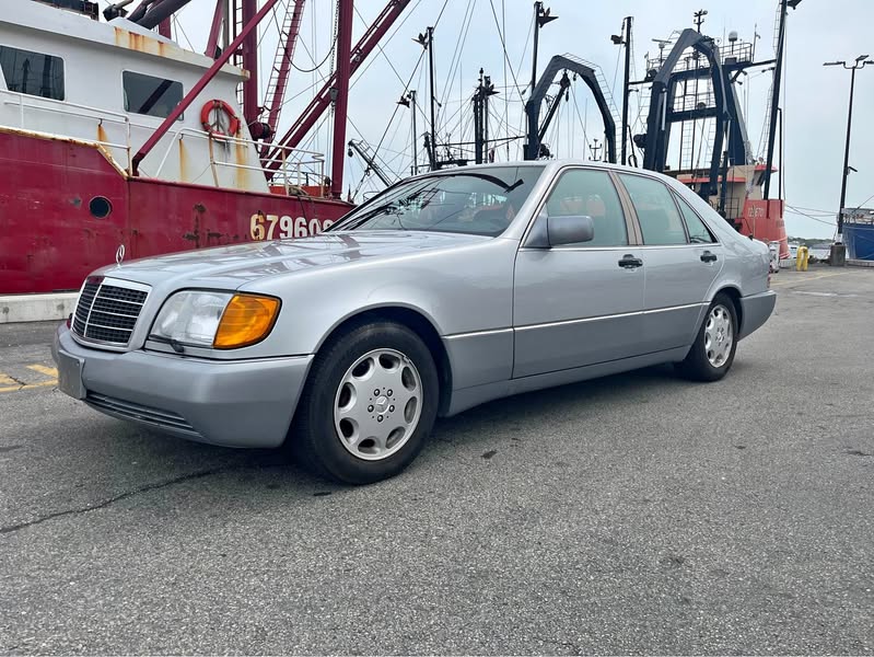 1994 Mercedes-Benz S-Class S 320 Sedan 4D