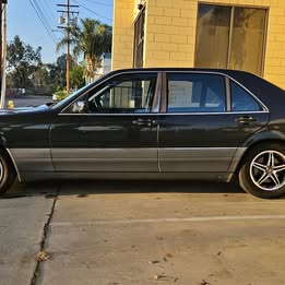 1995 Mercedes-Benz S-Class