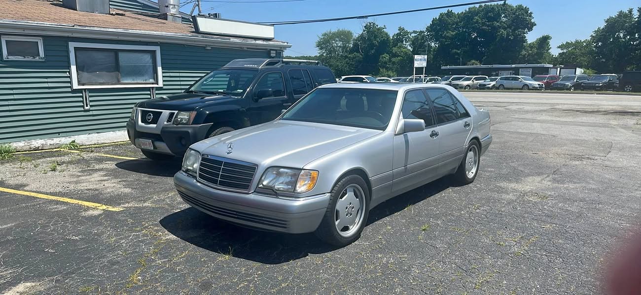 1995 Mercedes-Benz S-Class - S 500 Sedan 4D
