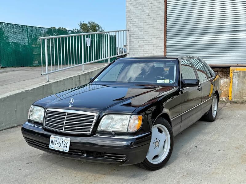 1997 Mercedes-Benz S-Class - S 320 LWB Sedan 4D