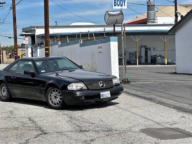 1996 Mercedes-Benz S-Class - SL 320