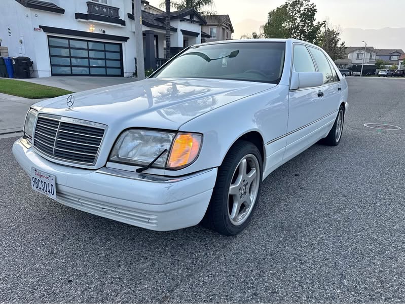 1995 Mercedes-Benz S-Class - S 420 Sedan 4D