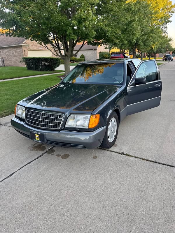 1994 Mercedes-Benz S-Class - S 420 Sedan 4D