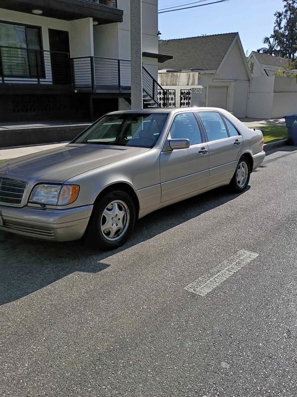 1997 Mercedes-Benz S-Class - S 420 Sedan 4D