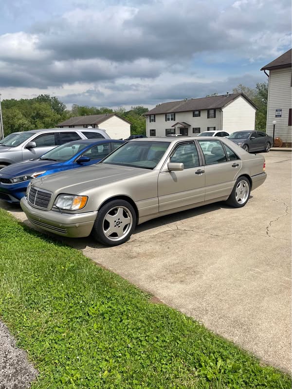 1998 Mercedes-Benz S-Class - S 320 Sedan 4D