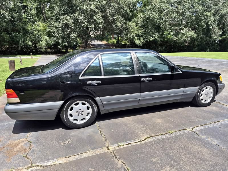 1995 Mercedes-Benz S-Class - S 420 Sedan 4D