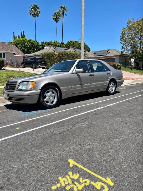 1997 Mercedes-Benz S-Class - S 420 Sedan 4D