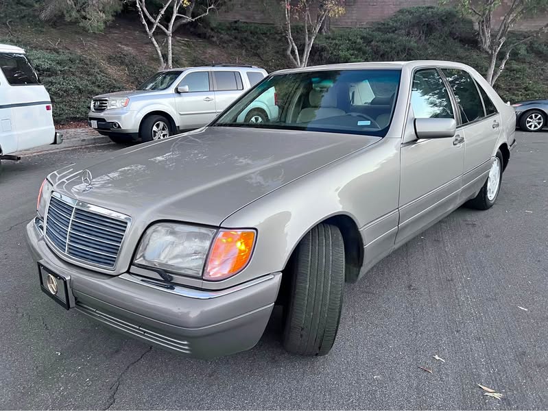 1996 Mercedes-Benz S-Class - S 320 Sedan 4D