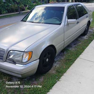 1997 Mercedes-Benz S-Class - $2800