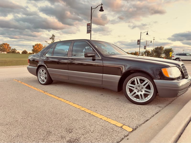 1997 Mercedes-Benz S-Class - S 320 LWB Sedan 4D