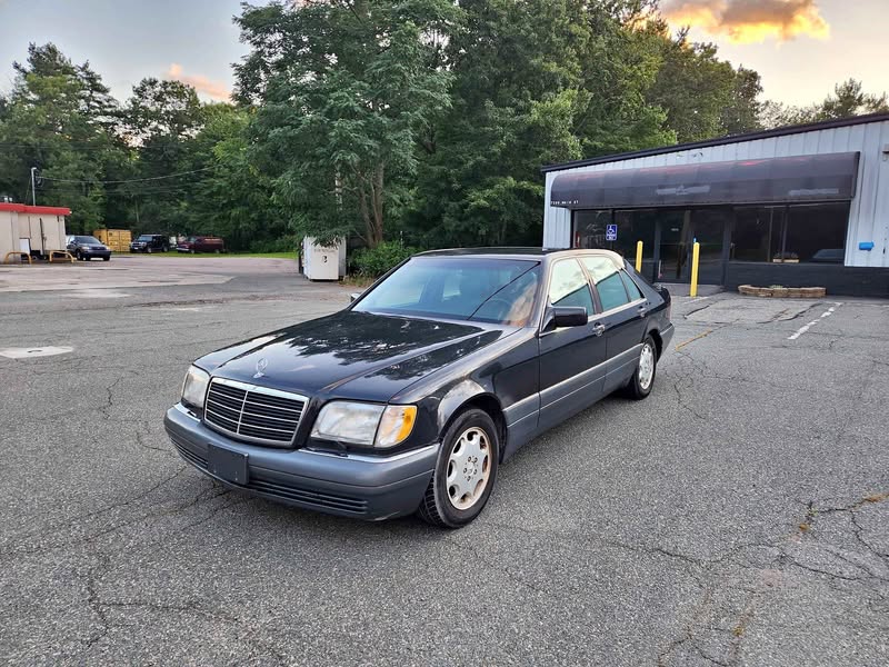 1995 Mercedes-Benz S-Class - S 320 LWB Sedan 4D