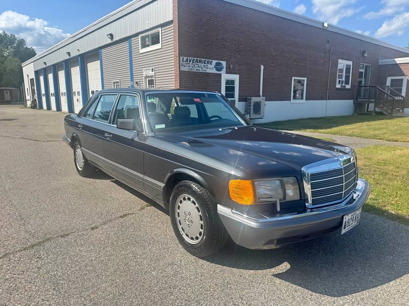 1991 Mercedes-Benz S-Class - S 420 Sedan 4D