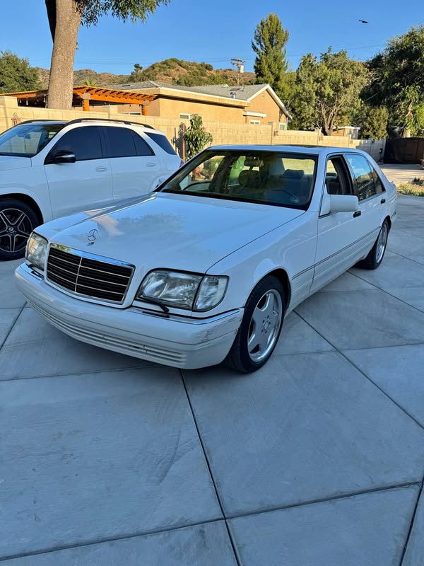 1995 Mercedes-Benz S-Class - S 500 Sedan 4D
