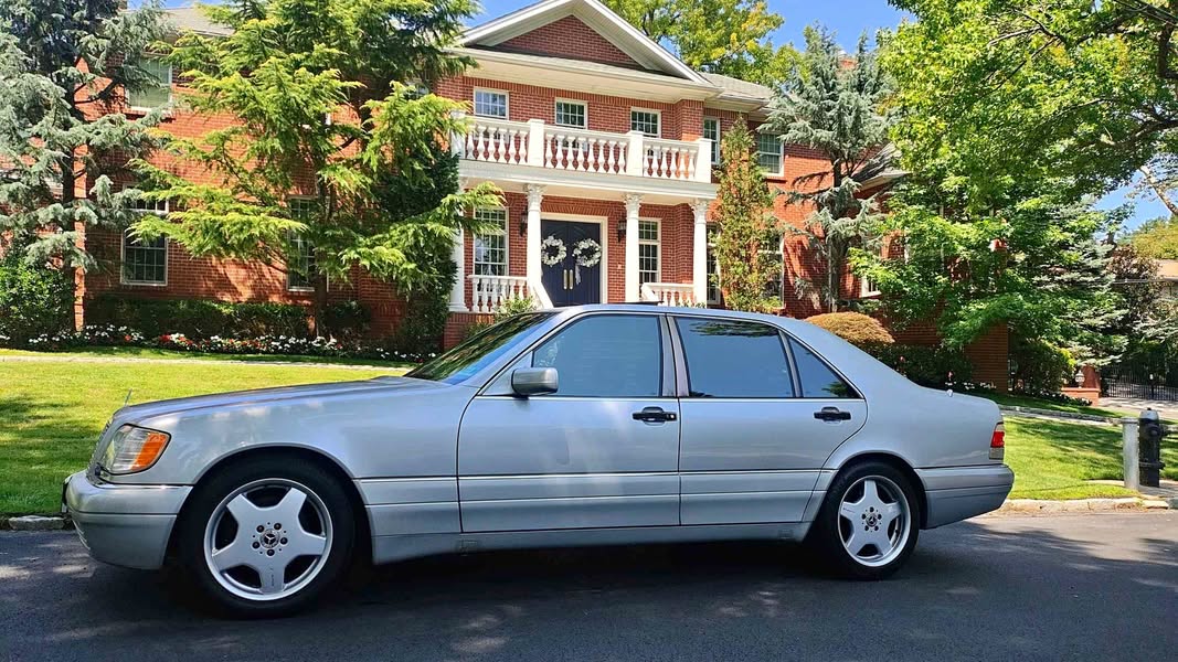 1997 Mercedes-Benz S-Class - S 420 Sedan 4D