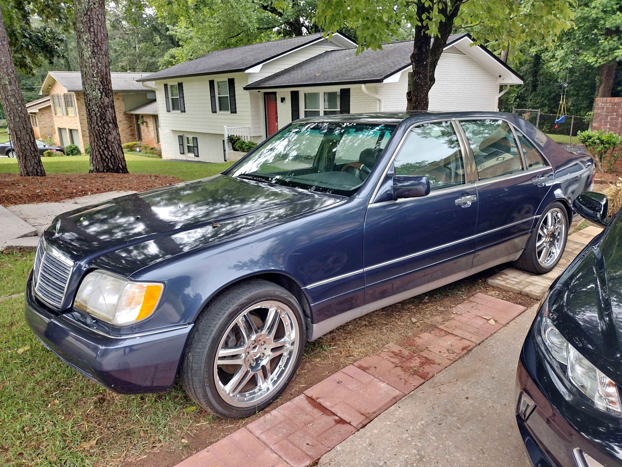 1995 Mercedes-Benz S-Class - S 320 LWB Sedan 4D