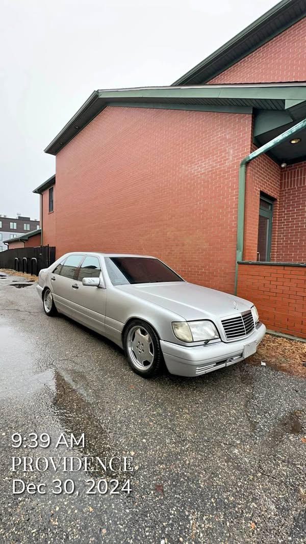 1997 Mercedes-Benz S-Class - S 420 Sedan 4D