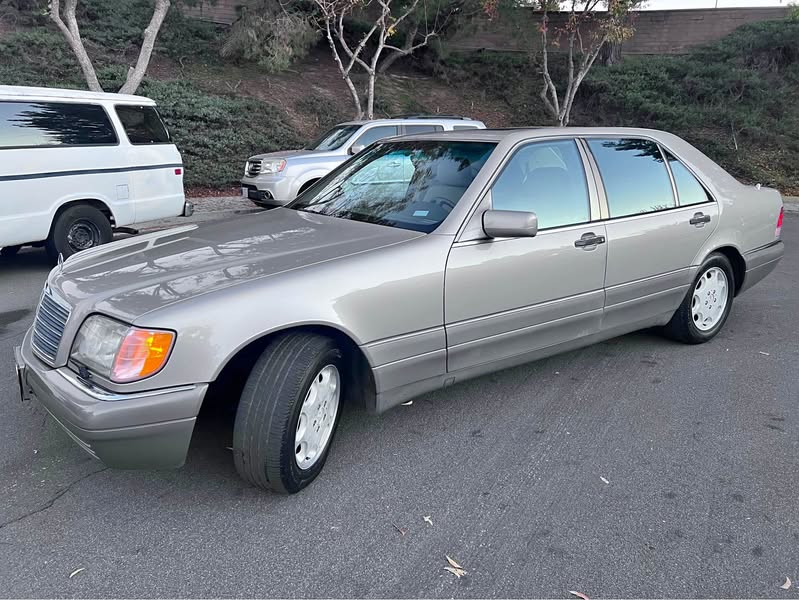 1996 Mercedes-Benz S-Class - S 320 Sedan 4D