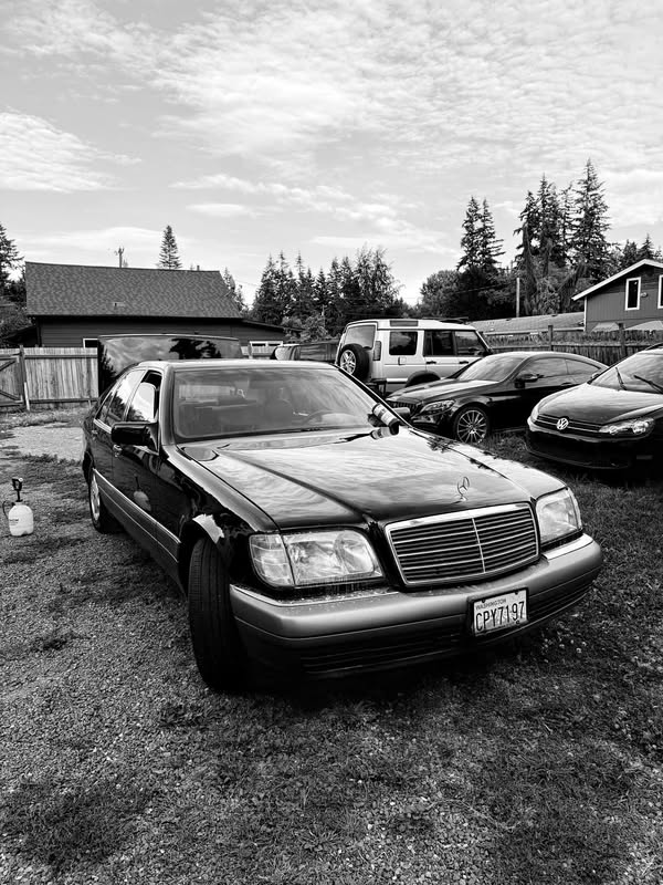 1995 Mercedes-Benz S-Class - S 320 Sedan 4D