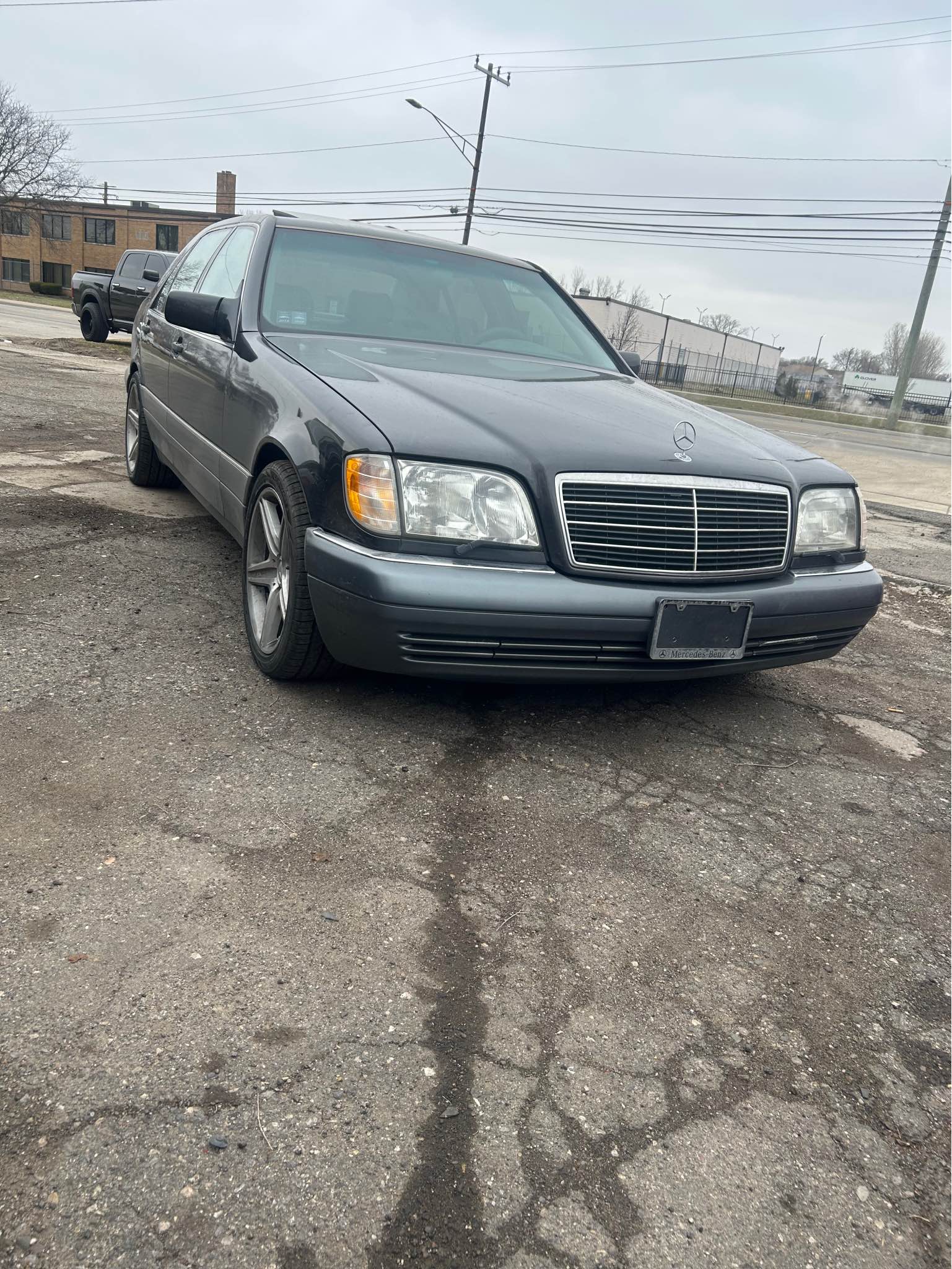 1995 Mercedes-Benz S-Class - S 320 Sedan 4D