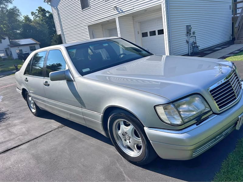 1995 Mercedes-Benz S-Class - S 420 Sedan 4D