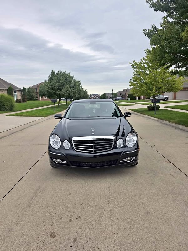2008 Mercedes-Benz E-Class - E 350 4MATIC Sedan 4D