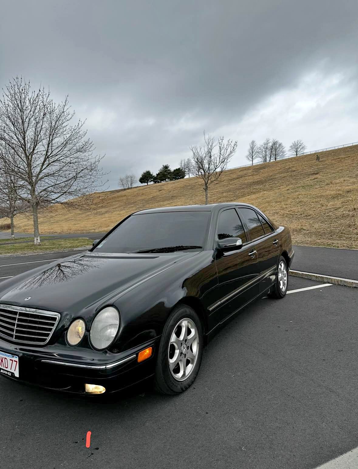 2002 Mercedes-Benz E-Class - E 320 4MATIC Sedan 4D