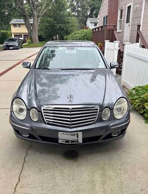 2007 Mercedes-Benz E-Class - E 350 4MATIC Sedan 4D