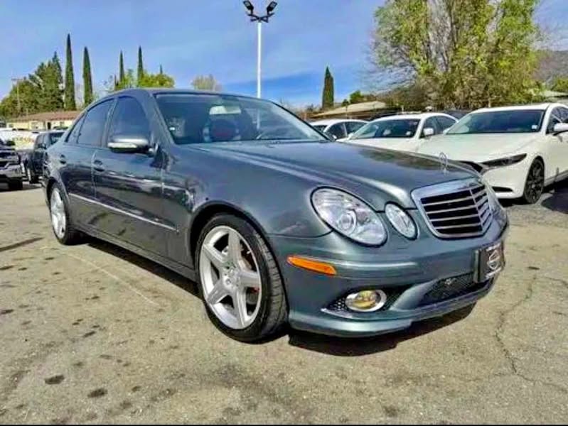 2009 Mercedes-Benz E-Class - E 350 4MATIC Sedan 4D