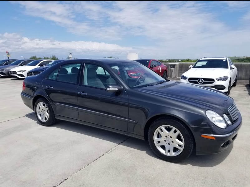 2004 Mercedes-Benz E-Class - E 320 AWD Sedan 4D