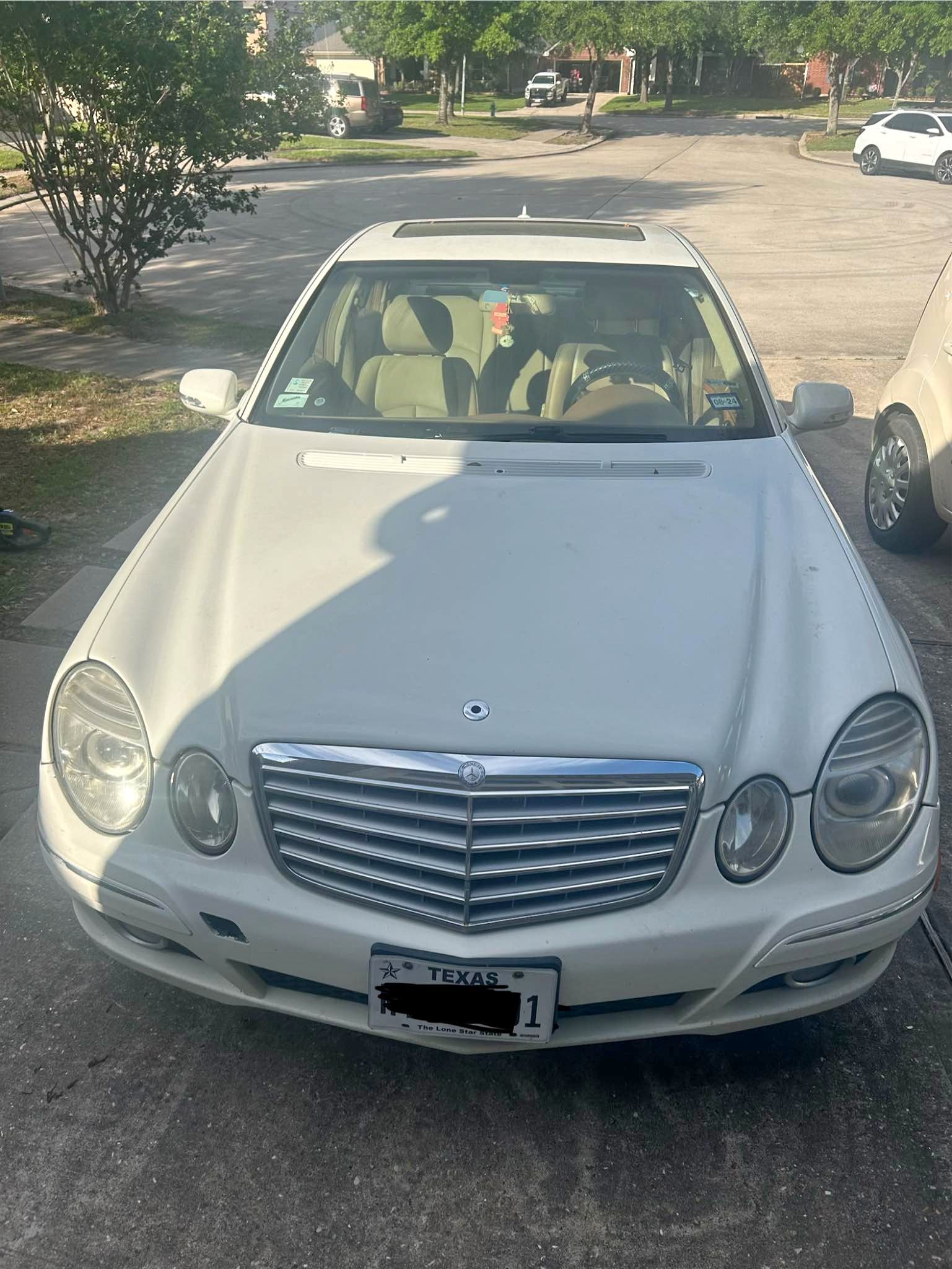 2009 Mercedes-Benz E-Class - E 350 4MATIC Sedan 4D