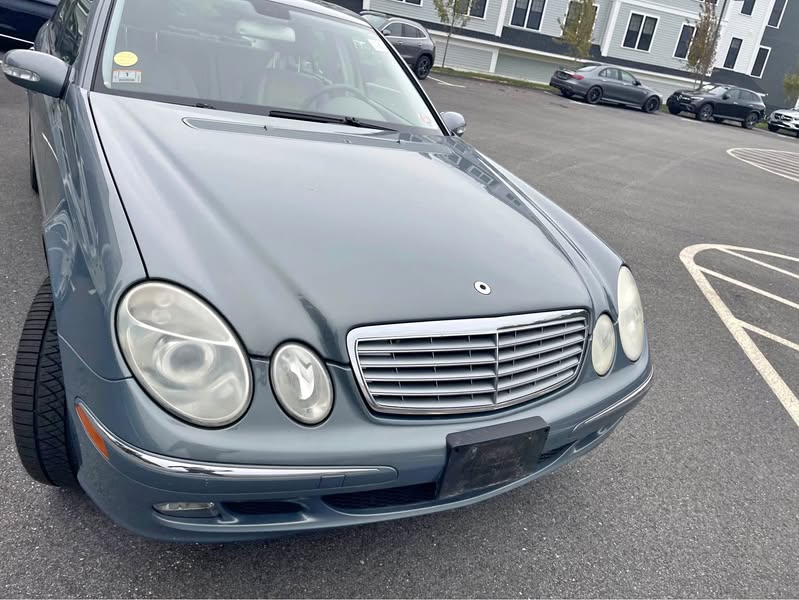 2005 Mercedes-Benz E-Class - E 500 4MATIC Sedan 4D