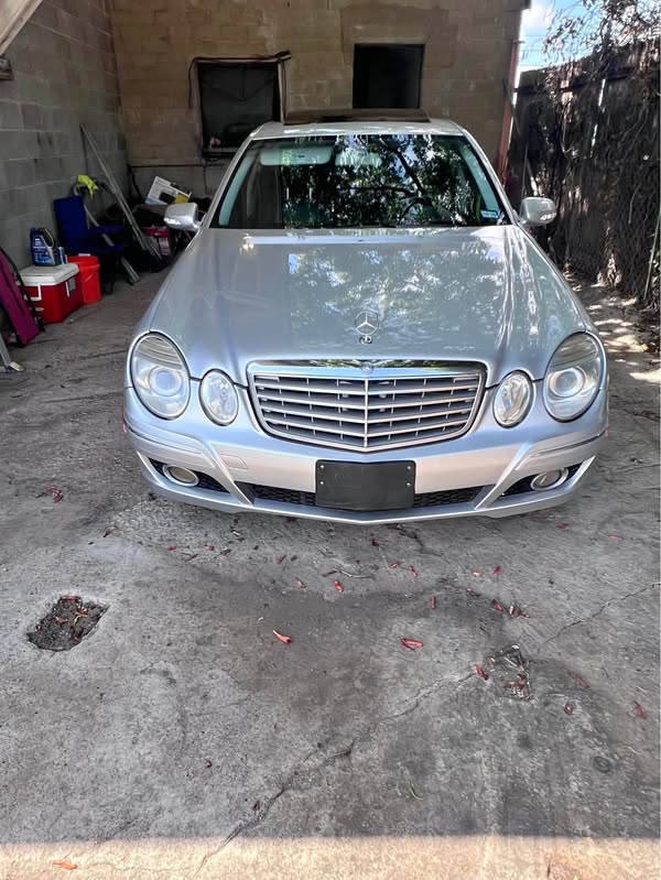 2009 Mercedes-Benz E-Class - E350