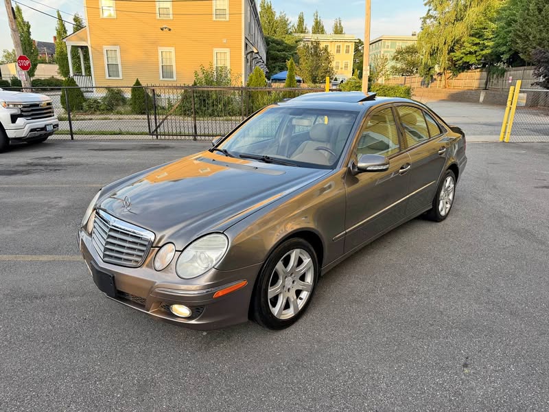 2008 Mercedes-Benz E-Class - E 350 4MATIC Sedan 4D