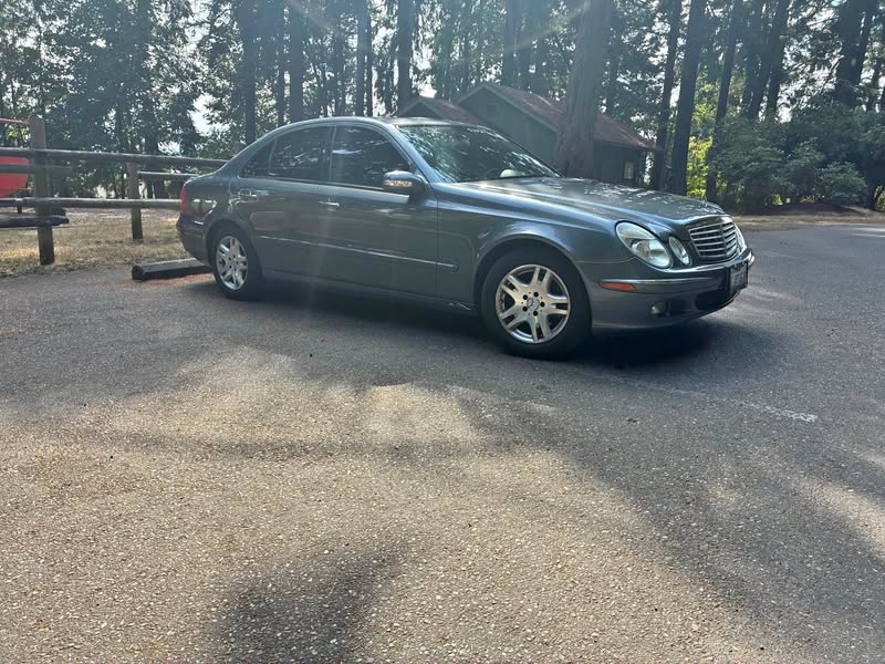 2005 Mercedes-Benz E-Class - E 320 Sedan 4D