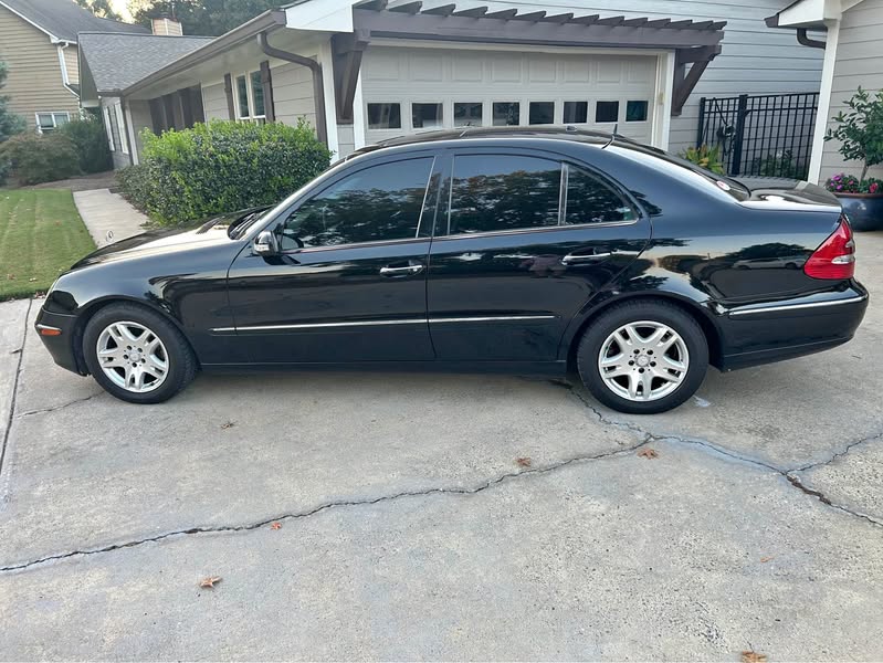 2006 Mercedes-Benz E-Class - E 320 CDI Sedan 4D