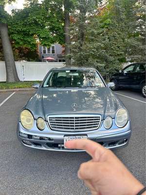 2006 Mercedes-Benz E-Class - E 350 4MATIC Sedan 4D