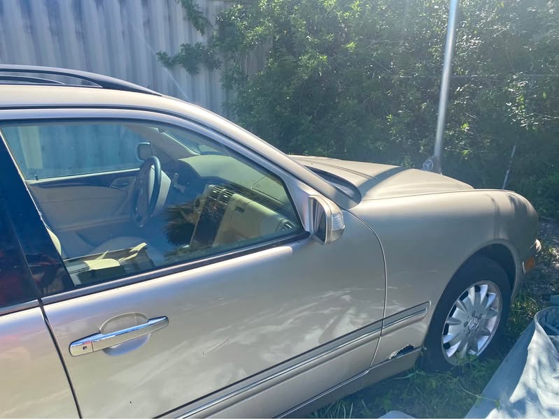 2002 Mercedes-Benz E-Class - E 320 4MATIC Sedan 4D