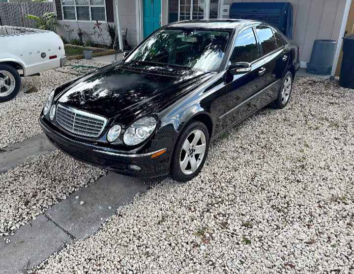 2006 Mercedes-Benz E-Class E+500+Sedan+4D