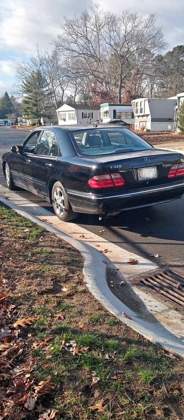 2002 Mercedes-Benz E-Class - E 320 Sedan 4D