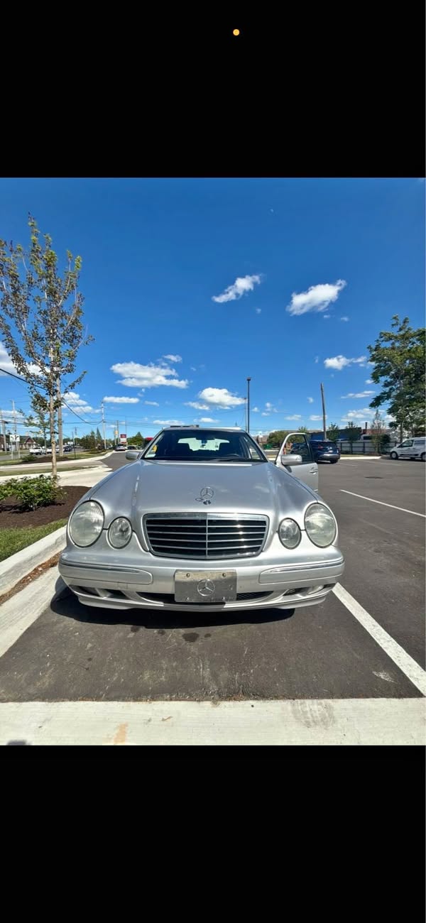 2002 Mercedes-Benz E-Class - E 320 4MATIC Sedan 4D