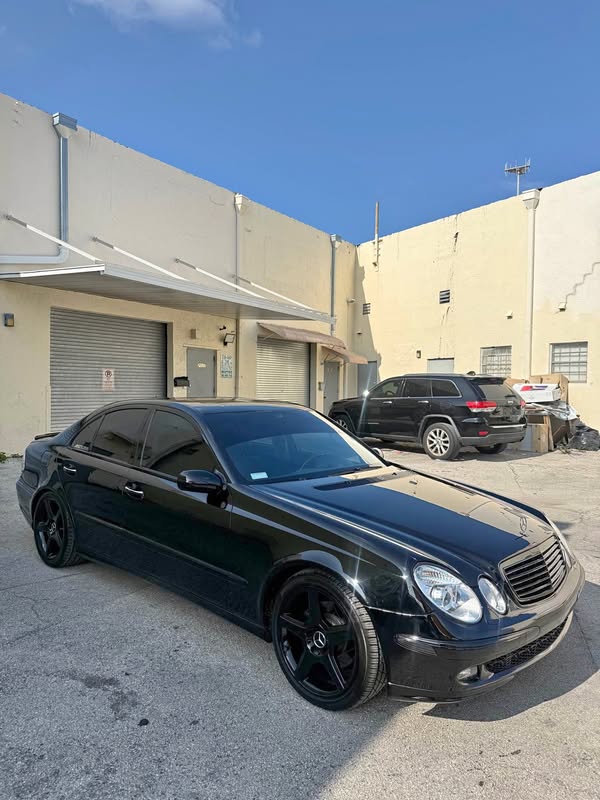 2003 Mercedes-Benz E-Class - E 500 Sedan 4D