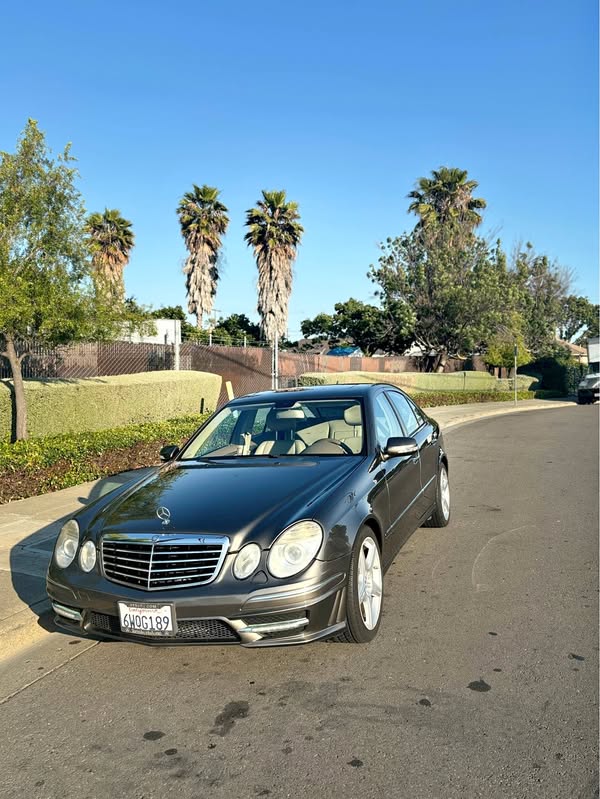 2009 Mercedes-Benz E-Class - E 350 Sedan 4D