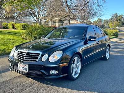 2009 Mercedes-Benz E-Class - E 350 4MATIC Sedan 4D