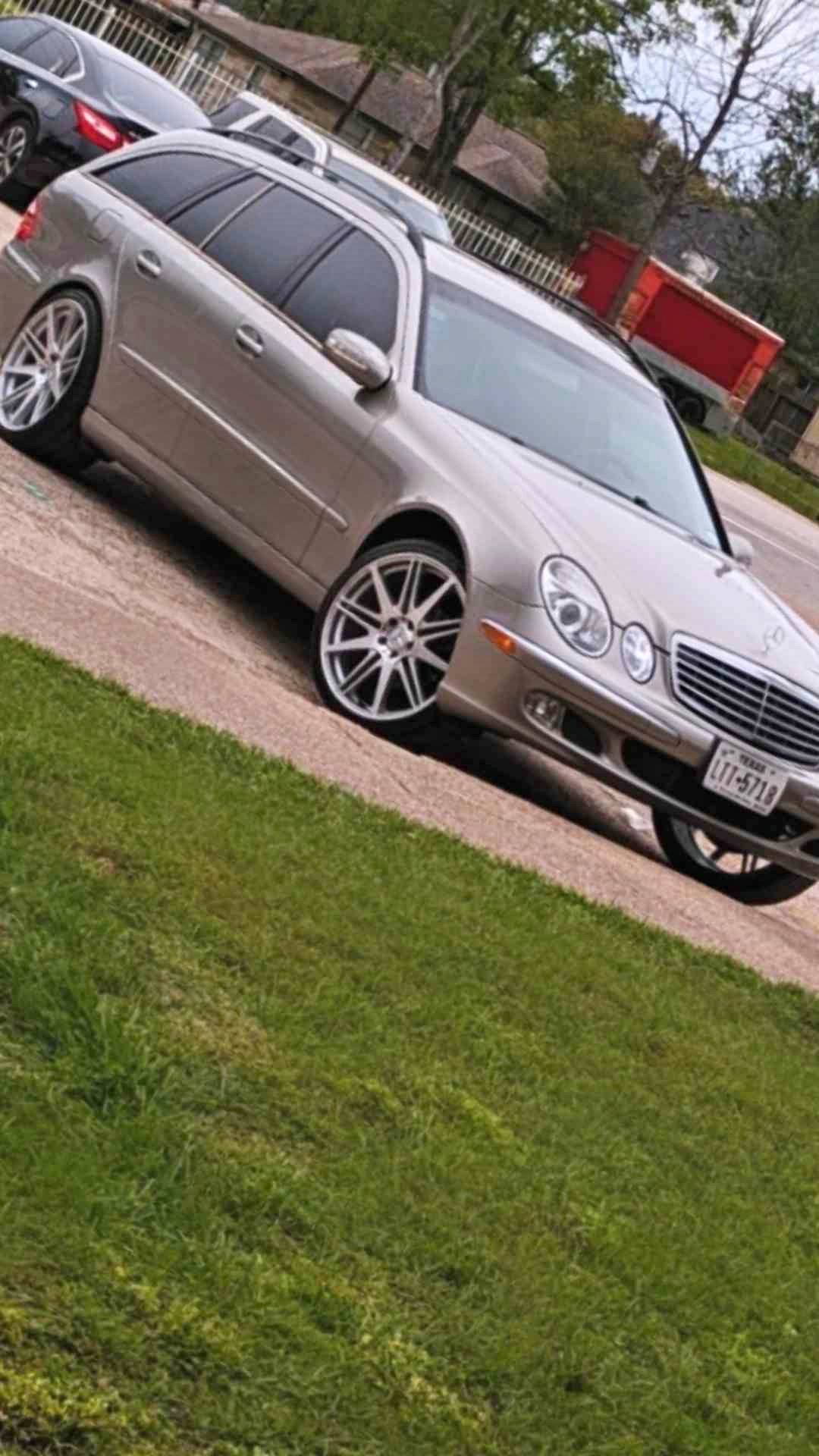 2005 Mercedes-Benz E-Class - E 320 Wagon 4D