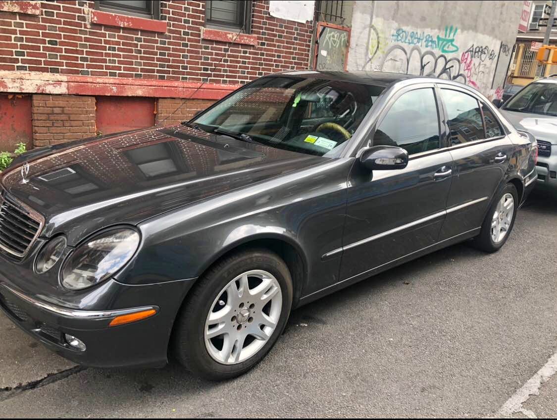 2004 Mercedes-Benz E-Class - E 320 AWD Sedan 4D
