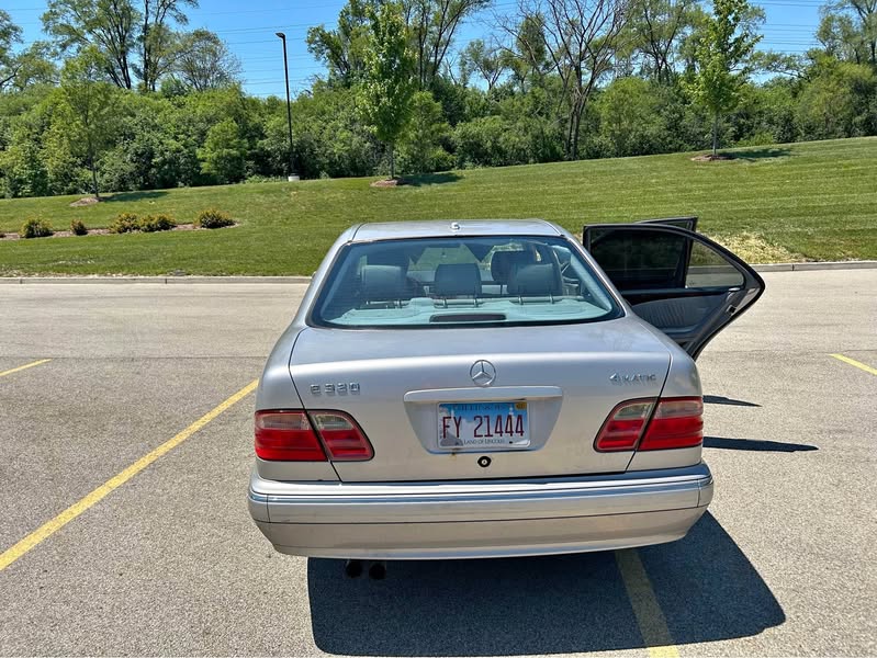 2002 Mercedes-Benz E-Class