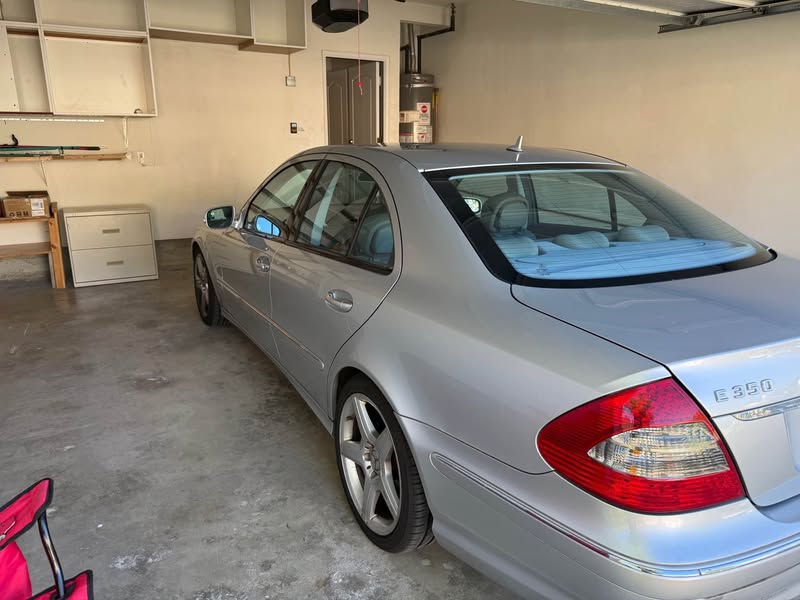 2009 Mercedes-Benz E-Class - E 350 Sedan 4D