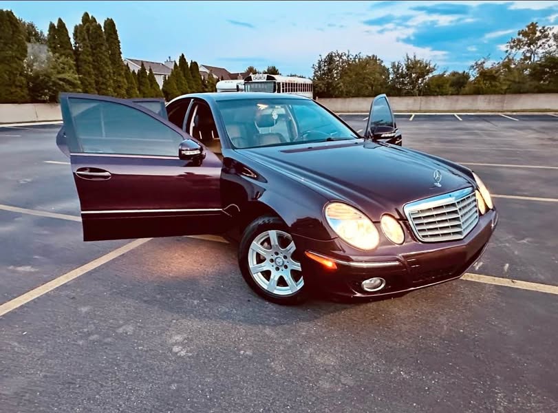 2009 Mercedes-Benz E-Class - E 320 CDI Sedan, OBO Or Trade