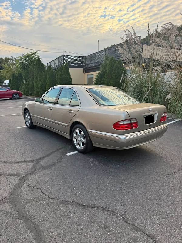 2002 Mercedes-Benz E-Class - E 320 Sedan 4D