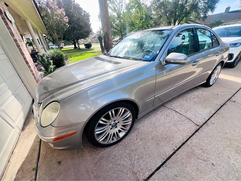 2007 Mercedes-Benz E-Class - E 350 4MATIC Sedan 4D